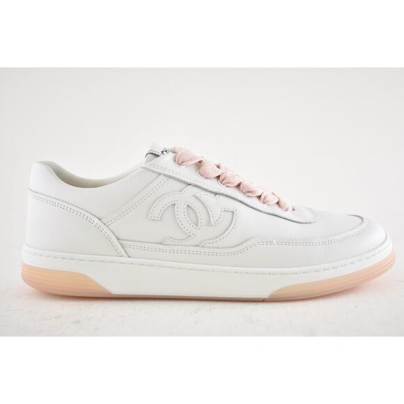 Chanel 24P White Pink Leather CC Logo Flat Lace Up Runner Trainer Sneaker 38.5 - Picture 2 of 15